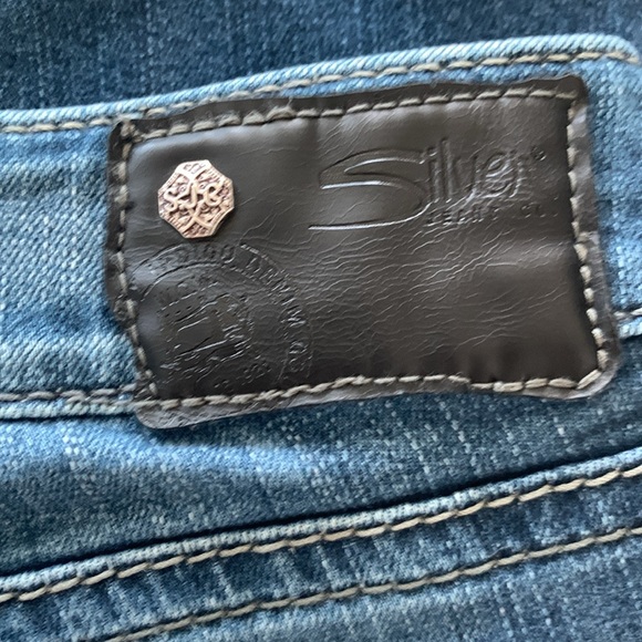 Silver Jeans - Mid Capri - Picture 5 of 7